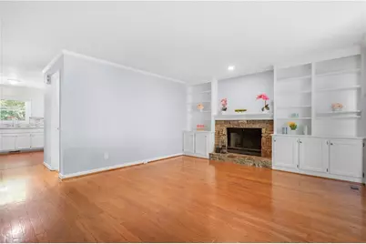661 N Parkwood Road #C, Decatur, GA 30030 - Photo 6