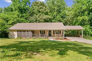 237 Windmill Dr, Chatsworth, GA 30705 - Photo 1