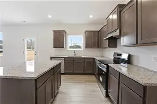 126 Hampton Holw Dr, Jefferson, GA 30549 - Photo 10