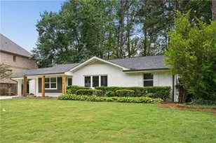 1818 Briarlake Cir, Decatur, GA 30033 - Photo 2
