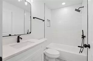 1818 Briarlake Cir, Decatur, GA 30033 - Photo 30