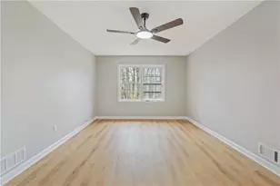 6540 Chickasaw Dr, Douglasville, GA 30135 - Photo 6