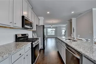 2695 La Rive Dr, Duluth, GA 30097 - Photo 16