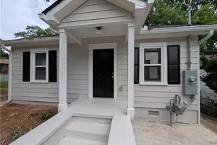 1377 Pine Ave, Atlanta, GA 30344 - Photo 2