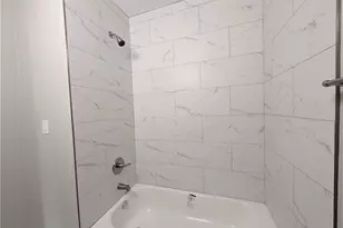 1377 Pine Ave, Atlanta, GA 30344 - Photo 12