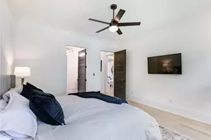 566 Versailles Dr, Auburn, GA 30011 - Photo 32