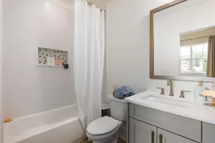 566 Versailles Dr, Auburn, GA 30011 - Photo 60
