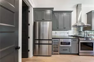 566 Versailles Dr, Auburn, GA 30011 - Photo 22