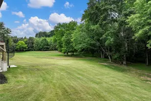 566 Versailles Dr, Auburn, GA 30011 - Photo 80