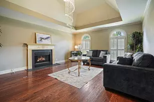300 Shelli Ln, Roswell, GA 30075 - Photo 10
