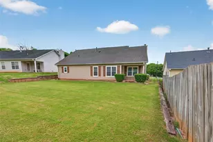 715 Chatham Park Dr, Lawrenceville, GA 30046 - Photo 30