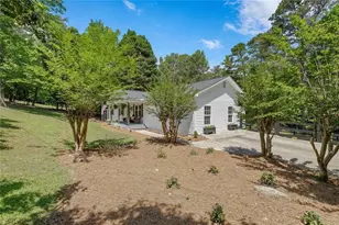 3404 Springdale Forrest Ave, Gainesville, GA 30506 - Photo 2