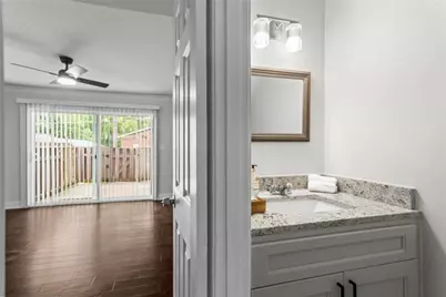 5621 Kingsport Drive NE, Sandy Springs, GA 30342 - Photo 14