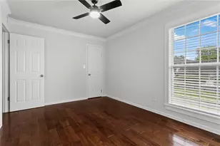 5621 Kingsport Dr NE, Sandy Springs, GA 30342 - Photo 18