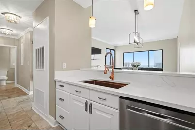 3481 Lakeside Drive NE #PH TS5, Atlanta, GA 30326 - Photo 8