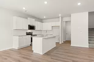 1805 Mdw Grn Cir, Gainesville, GA 30501 - Photo 6