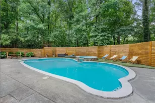 224 Lake Ruby Dr, Suwanee, GA 30024 - Photo 2