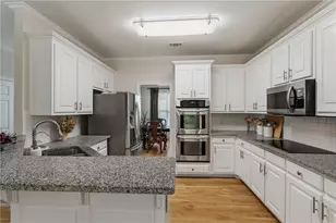 224 Lake Ruby Dr, Suwanee, GA 30024 - Photo 20