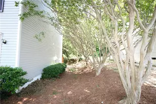 4031 Bayside Cir, Atlanta, GA 30340 - Photo 30