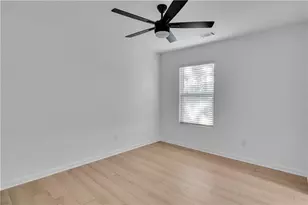 418 Lake Ridge Ln, Fairburn, GA 30213 - Photo 20