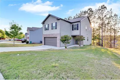 418 Lake Ridge Lane, Fairburn, GA 30213 - Photo 2