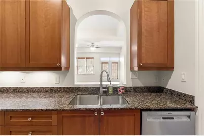 1735 Peachtree Street NE #404, Atlanta, GA 30309 - Photo 6