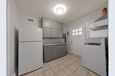 1761 John Calvin Avenue #1, Atlanta, GA 30337 - Photo 8