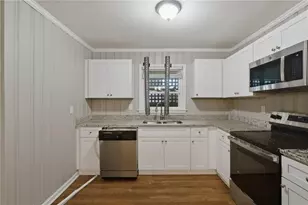 4026 E Hilda Cir, Decatur, GA 30035 - Photo 12