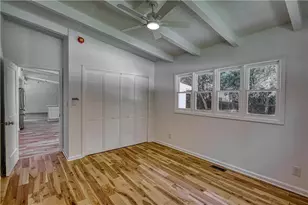 2143 Melante Dr, Atlanta, GA 30324 - Photo 12