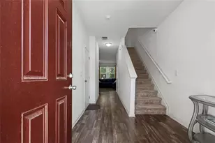 6408 Kennonbriar Ct, Lithonia, GA 30058 - Photo 10