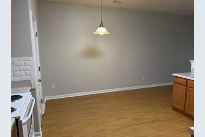 1260 Chinon Point, Lithonia, GA 30058 - Photo 6