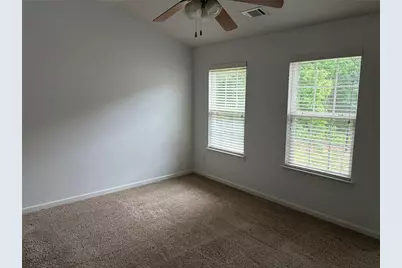 1260 Chinon Point, Lithonia, GA 30058 - Photo 10