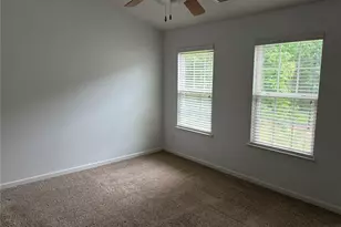 1260 Chinon Point, Lithonia, GA 30058 - Photo 10