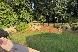 1185 Worthington Hills Dr, Roswell, GA 30076 - Photo 12