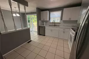 1185 Worthington Hills Dr, Roswell, GA 30076 - Photo 10