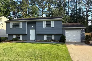 1185 Worthington Hills Dr, Roswell, GA 30076 - Photo 1