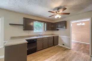3638 E Melissa Ln, Douglasville, GA 30135 - Photo 6