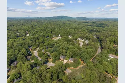 1010 Laurian Park Drive Drive, Roswell, GA 30075 - Photo 38