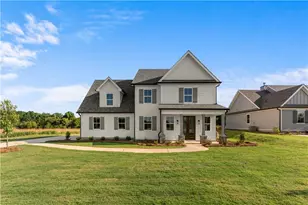 1111 Madison Hills Dr, Madison, GA 30650 - Photo 1