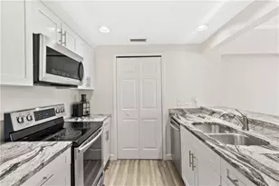 3481 Lakeside Dr NE, Atlanta, GA 30326 - Photo 8