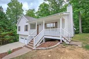 302 Crystal Creek Dr, Jasper, GA 30143 - Photo 2