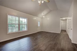 302 Crystal Creek Dr, Jasper, GA 30143 - Photo 8