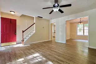 625 Waltman Point Pl, Lawrenceville, GA 30043 - Photo 2
