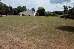 1313 Crestview Rd, Winder, GA 30680 - Photo 22