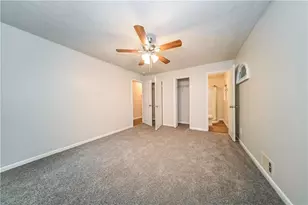 10807 Sanderling Ln, Jonesboro, GA 30238 - Photo 12