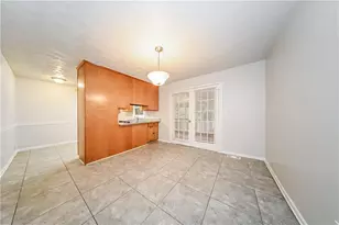 10807 Sanderling Ln, Jonesboro, GA 30238 - Photo 6