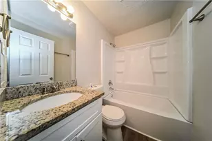 10807 Sanderling Ln, Jonesboro, GA 30238 - Photo 16