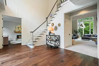 290 Plantation Way, Roswell, GA 30075 - Photo 6