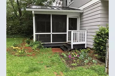 211 Greenwood Circle, Decatur, GA 30030 - Photo 2