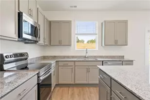 134 Formosa St, Adairsville, GA 30103 - Photo 8